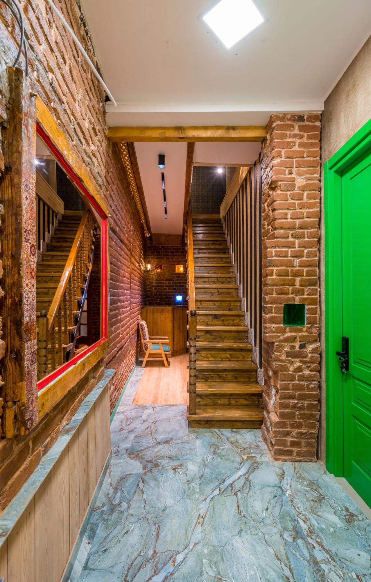 Apart View Hotel & Spa 第比利斯 外观 照片